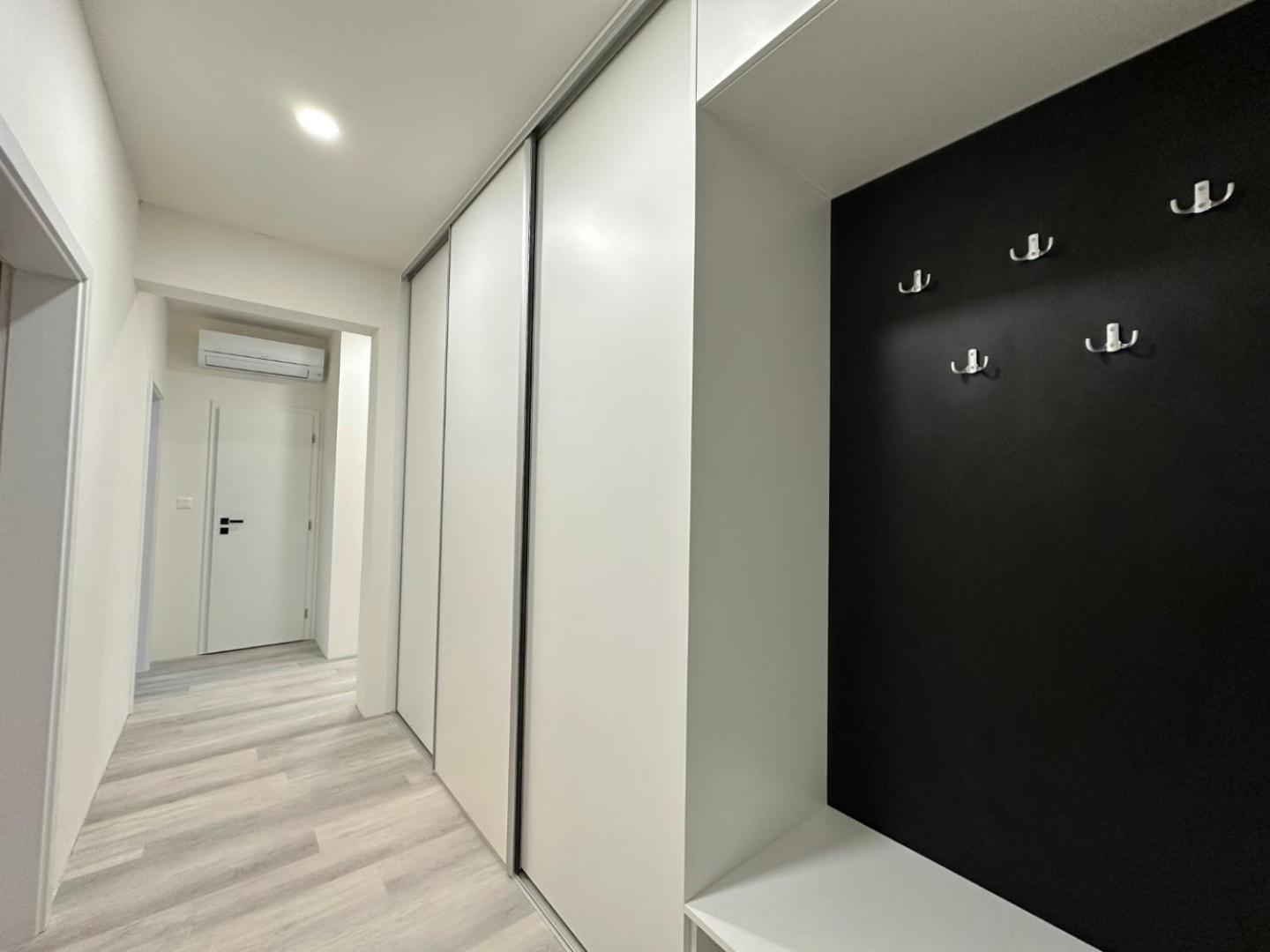Klimatizovany Apartmanovy Dom S Virivkou, 9A Senec Exterior foto